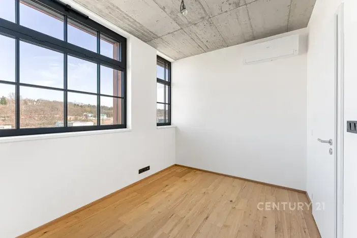 Prodej bytu 2+kk, Praha - Vysočany, Kolbenova, 44 m2