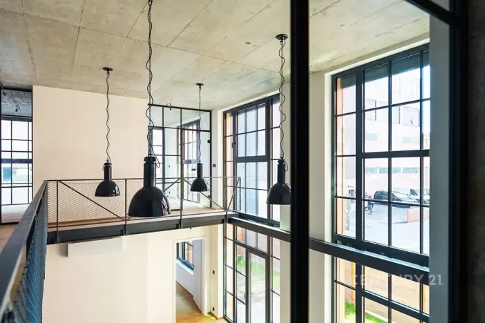 Prodej atypického bytu, Praha - Vysočany, Kolbenova, 181 m2