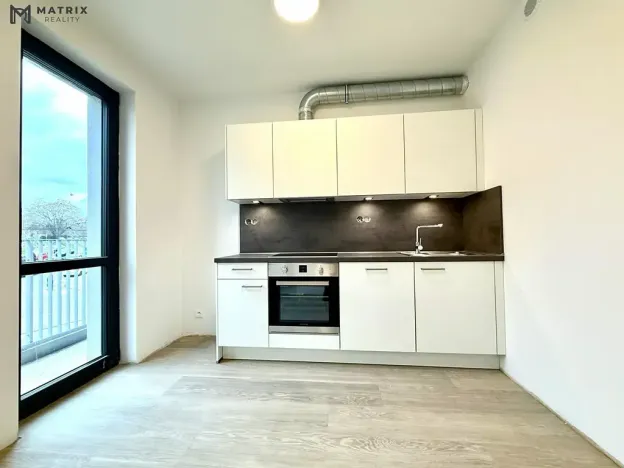 Pronájem bytu 2+1, Praha - Libeň, Zenklova, 64 m2