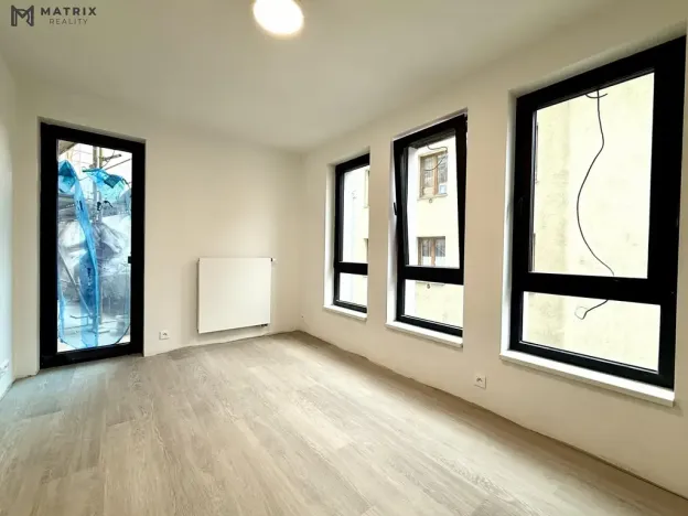 Pronájem bytu 2+1, Praha - Libeň, Zenklova, 64 m2