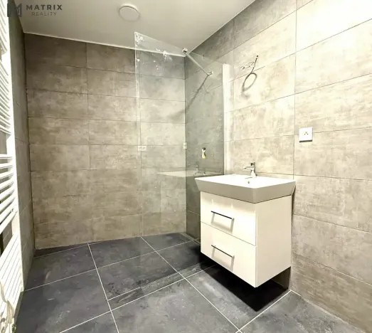 Pronájem bytu 2+1, Praha - Libeň, Zenklova, 68 m2