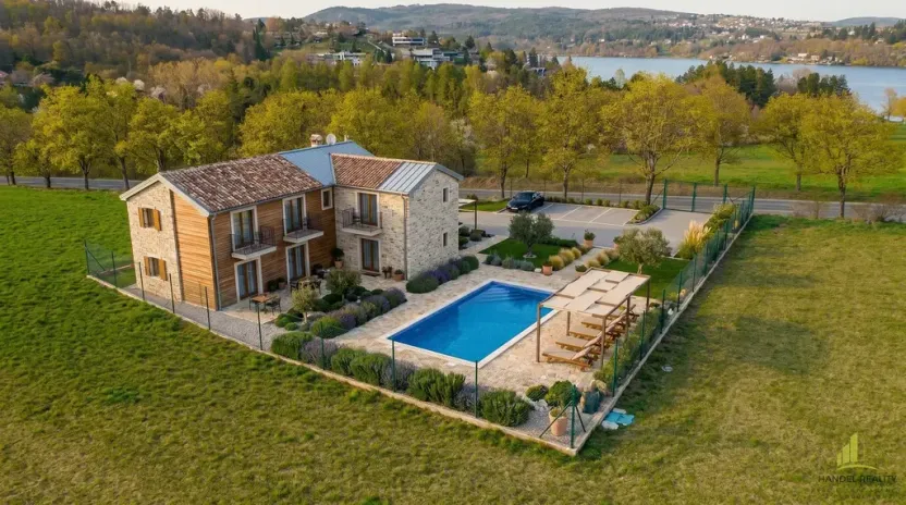 Prodej pozemku, Brno - Bystrc, Rakovecká, 790 m2