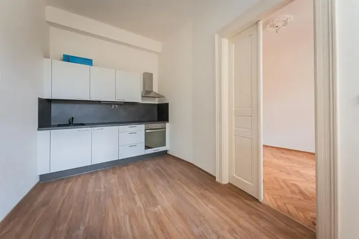 Pronájem bytu 2+kk, Praha - Nové Město, Lípová, 34 m2