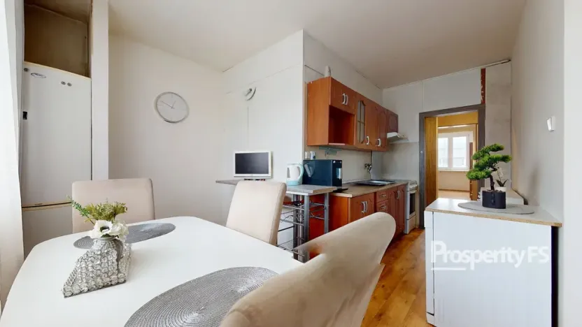 Prodej bytu 2+1, Ústí nad Labem - Krásné Březno, Družstevní, 63 m2