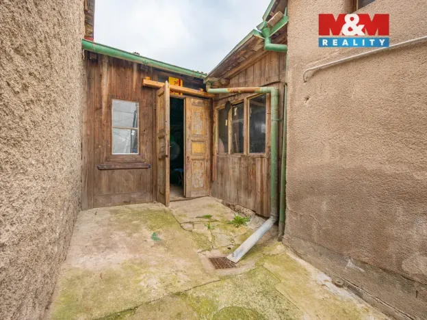 Prodej rodinného domu, Divišov, Na Malé Straně, 106 m2