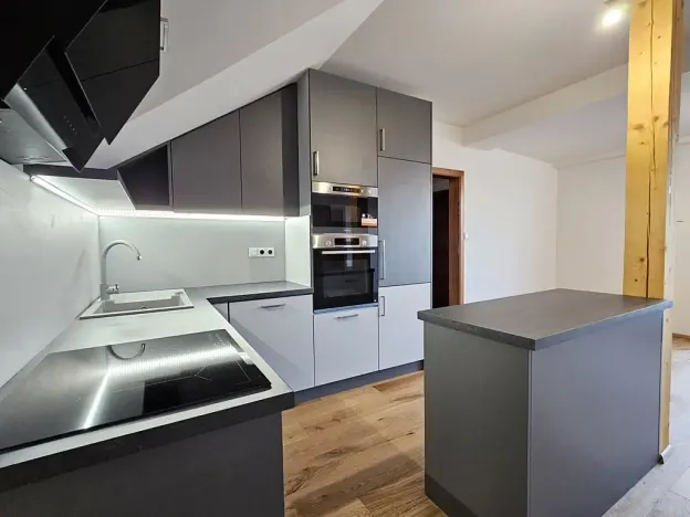 Prodej bytu 4+kk, Liberec, Zlínská, 80 m2