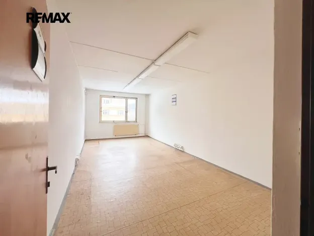 Prodej ubytování, Kraslice, Palackého, 1800 m2