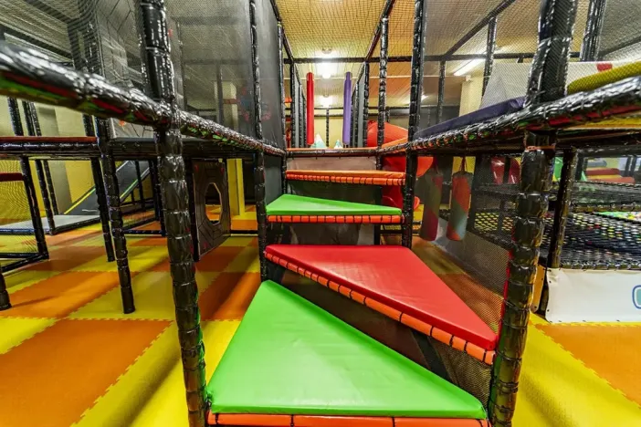 Prodej komerční nemovitosti, Mladá Boleslav, U stadionu, 986 m2