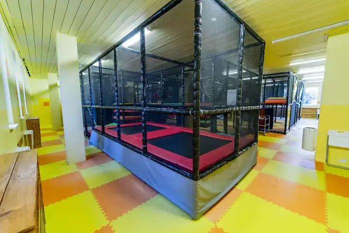 Prodej komerční nemovitosti, Mladá Boleslav, U stadionu, 986 m2