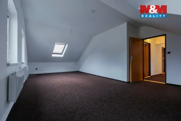 Pronájem kanceláře, Jeseník, nám. Svobody, 40 m2