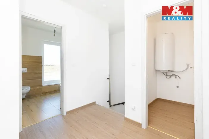 Prodej rodinného domu, Uhersko, 84 m2