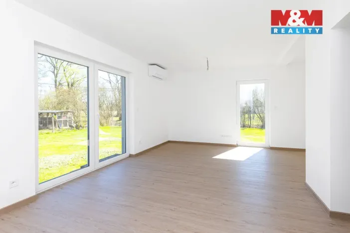 Prodej rodinného domu, Uhersko, 84 m2