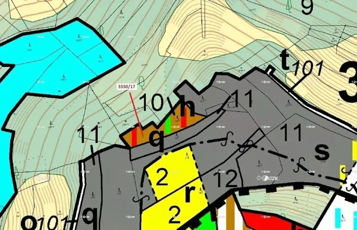 Dražba lesa, Hovězí, 1781 m2