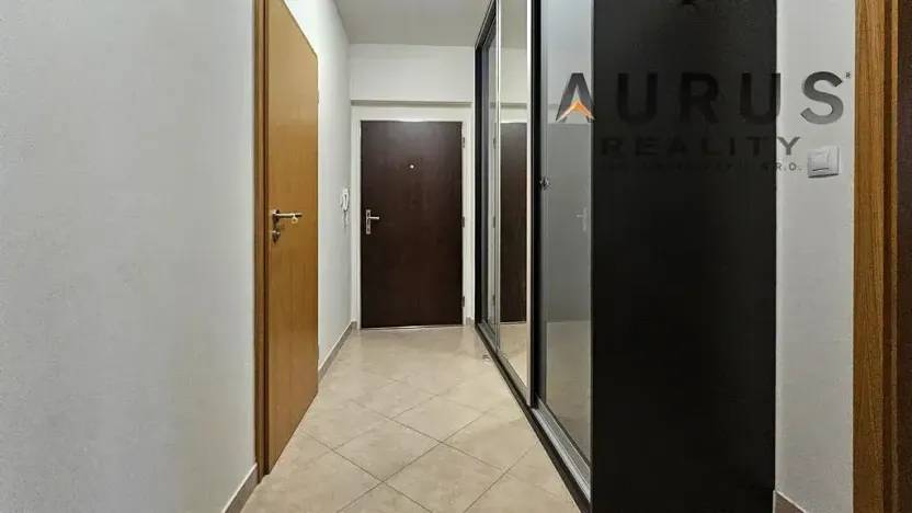 Pronájem bytu 2+kk, Praha - Horní Měcholupy, Modenská, 68 m2