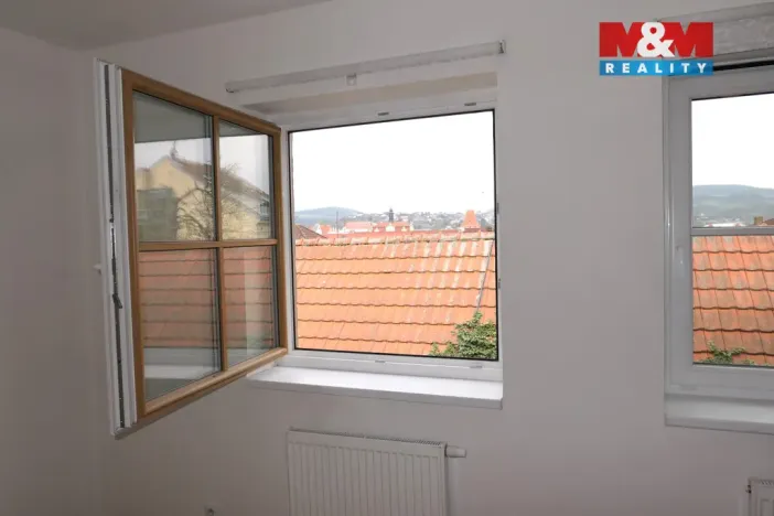 Pronájem bytu 1+kk, Beroun - Beroun-Centrum, Palackého, 38 m2