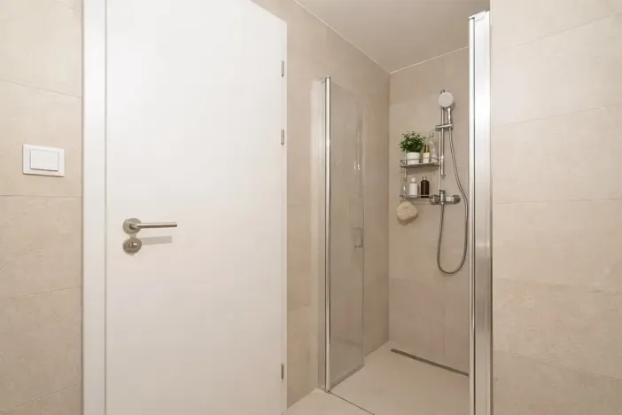 Pronájem bytu 1+kk, Praha - Hloubětín, Poděbradská, 32 m2