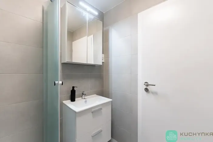 Prodej bytu 2+1, Osek, Hrdlovská, 53 m2