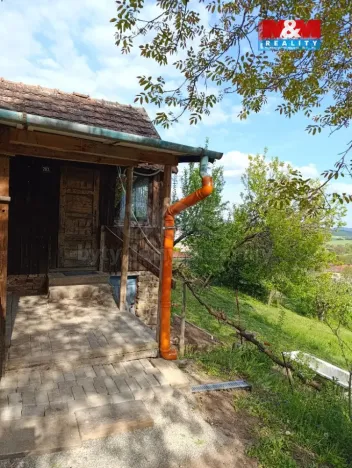 Pronájem chaty, Sentice, 18 m2