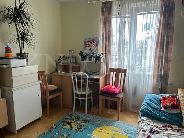 Prodej bytu 3+1, Ostrov, Hlavní třída, 76 m2