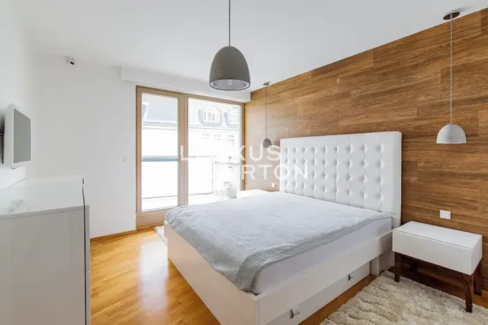 Pronájem bytu 4+kk, Praha - Žižkov, Jeseniova, 116 m2