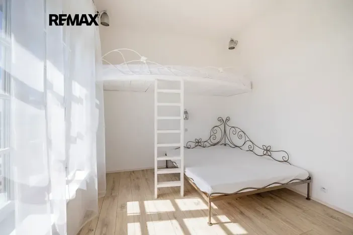 Prodej bytu 4+kk, Vráž, Nad Loděnicí, 104 m2