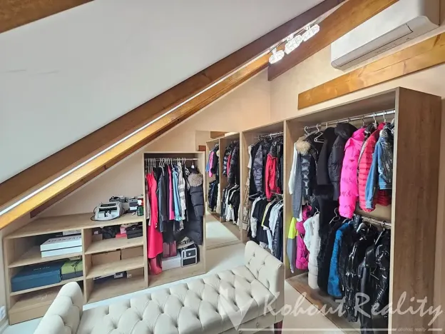 Prodej bytu 4+kk, Praha - Šeberov, K Šeberovu, 135 m2