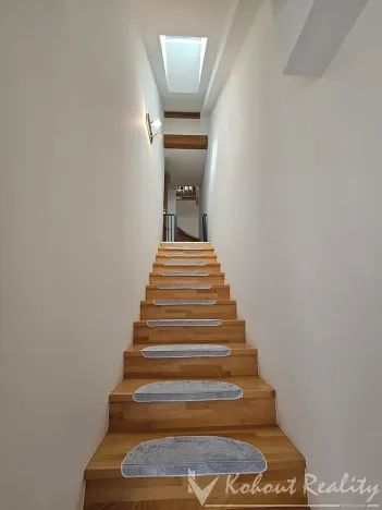 Prodej bytu 4+kk, Praha - Šeberov, K Šeberovu, 135 m2