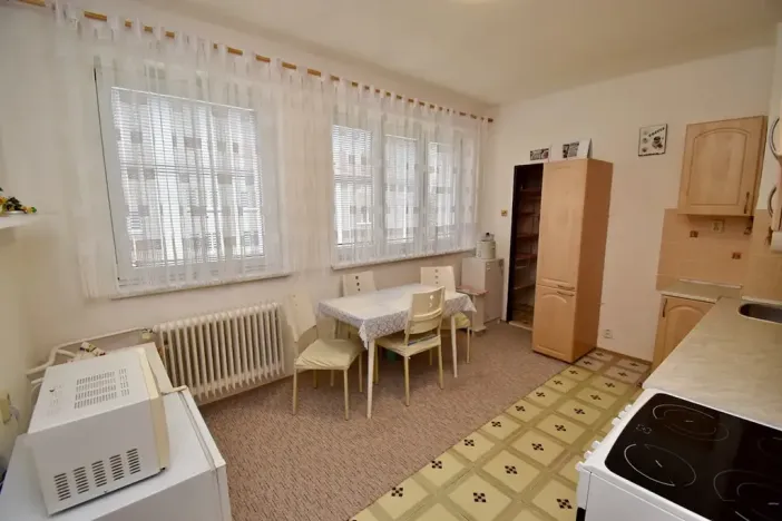 Prodej bytu 3+1, Čáslav, 77 m2