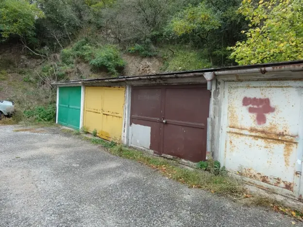 Pronájem garáže, Brno, Fibichova, 19 m2