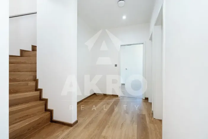 Prodej bytu 4+kk, Praha - Klánovice, Holekova, 158 m2