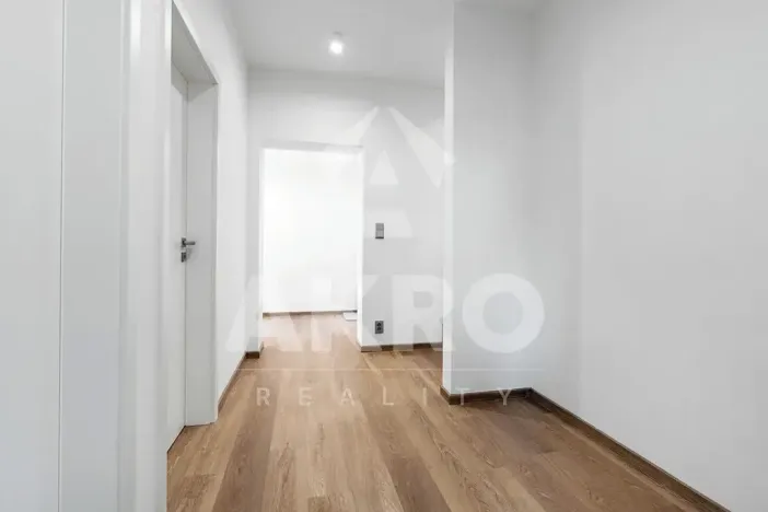 Prodej bytu 4+kk, Praha - Klánovice, Holekova, 158 m2