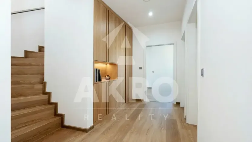 Prodej bytu 4+kk, Praha - Klánovice, Holekova, 158 m2