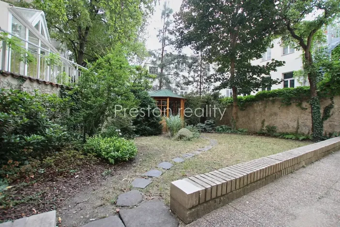 Pronájem bytu 1+1, Praha - Vršovice, Moskevská, 35 m2