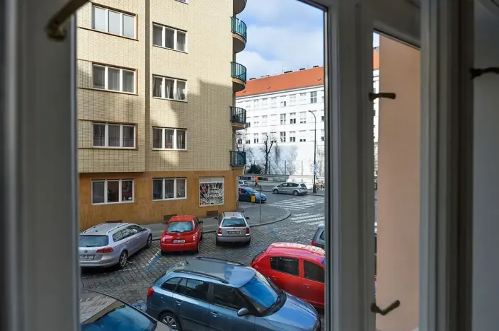 Pronájem bytu 2+kk, Praha - Nové Město, Plavecká, 50 m2