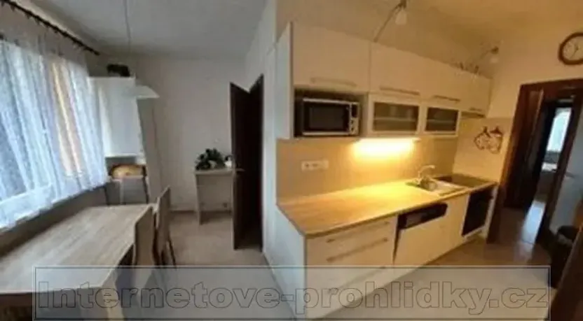 Pronájem bytu 2+1, Ústí nad Labem, Šrámkova, 60 m2