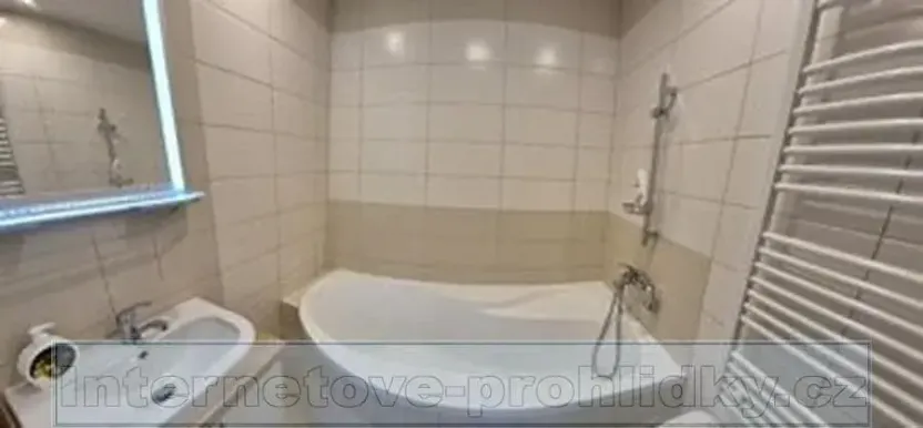 Pronájem bytu 2+1, Ústí nad Labem, Šrámkova, 60 m2