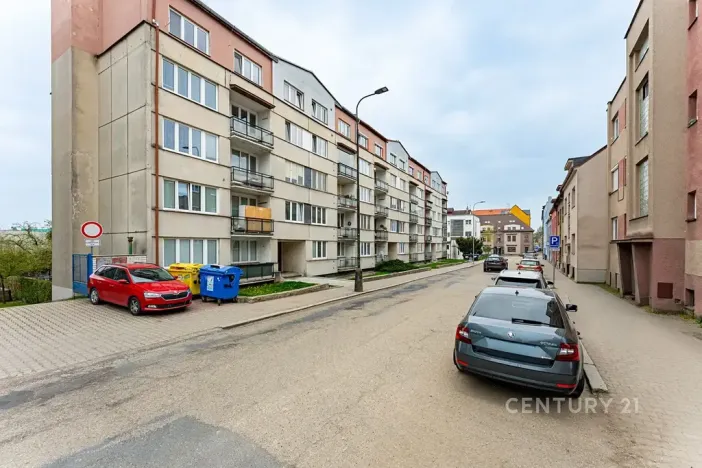 Prodej bytu 2+1, Benešov, Dukelská, 62 m2
