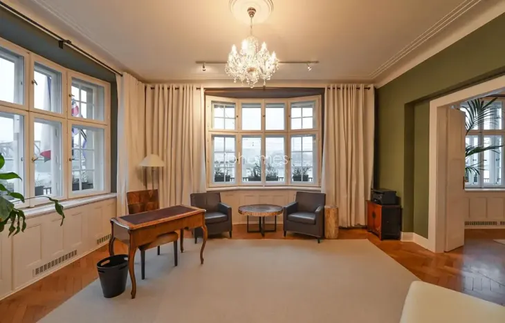 Pronájem bytu 4+1, Praha - Nové Město, Na hrobci, 180 m2