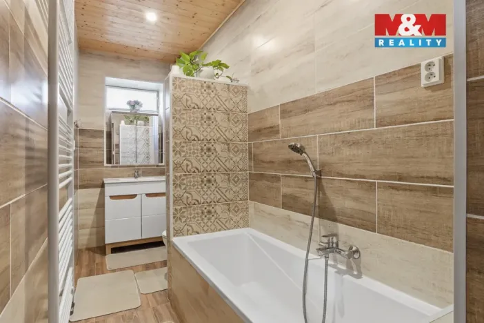 Prodej rodinného domu, Kryry, Kostelní, 90 m2