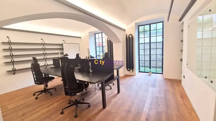 Prodej bytu 2+1, Praha - Smíchov, Janáčkovo nábřeží, 85 m2