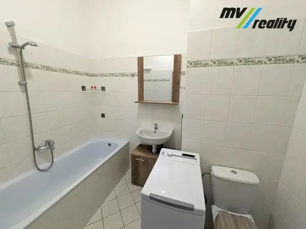 Pronájem bytu 2+kk, Milovice, Višňová, 63 m2