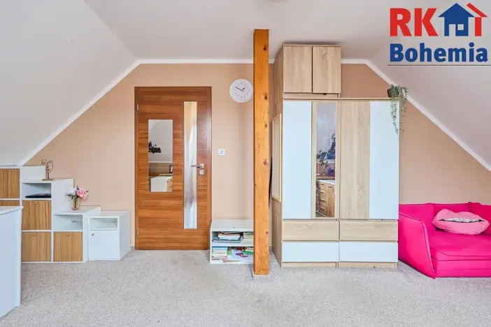 Prodej rodinného domu, Český Brod, K Vysílači, 169 m2