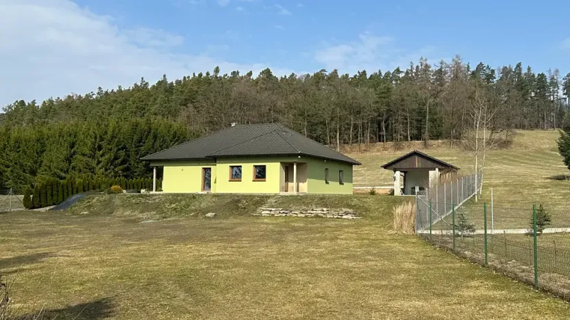Prodej rodinného domu, Vojkov, 194 m2