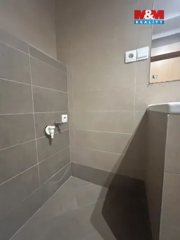 Pronájem bytu 2+kk, Ústí nad Labem - Klíše, Na Vlnovce, 51 m2