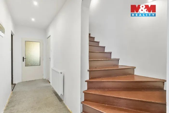 Prodej rodinného domu, Frýdlant - Větrov, Na Hágu, 140 m2