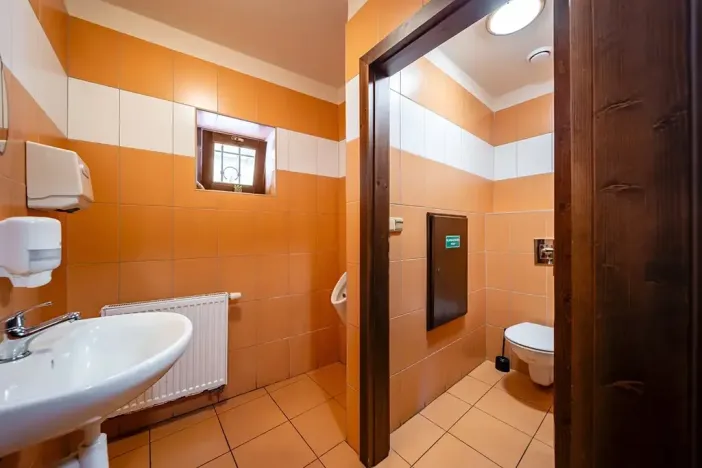 Prodej restaurace, Netolice, 176 m2