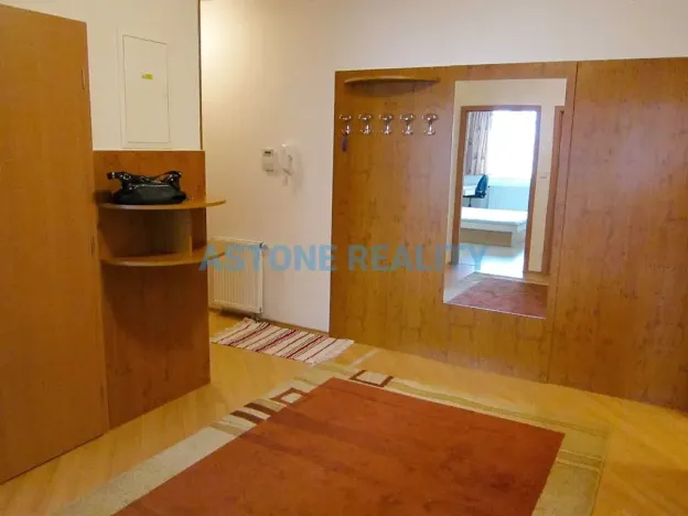 Pronájem bytu 2+kk, Praha - Košíře, Naskové, 65 m2