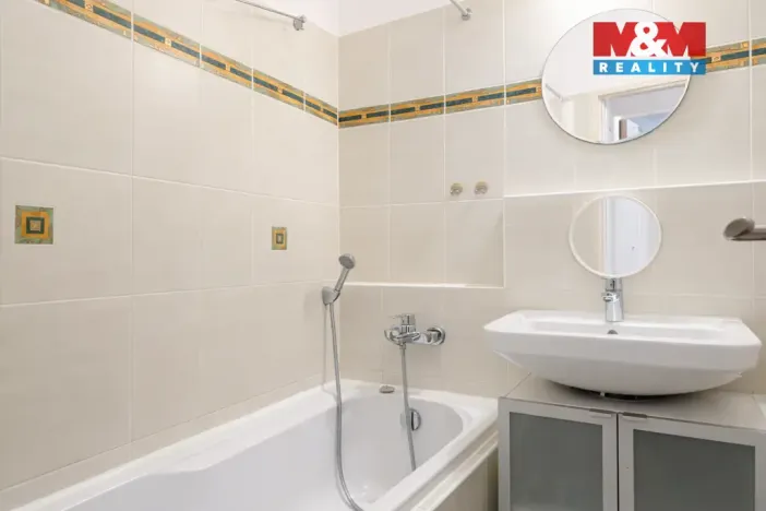 Prodej bytu 3+1, Praha - Strašnice, Průběžná, 76 m2