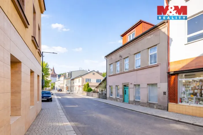 Prodej bytu 3+1, Hronov, Jiráskova, 73 m2