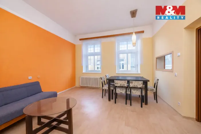 Prodej komerční nemovitosti, Hronov, Jiráskova, 49 m2